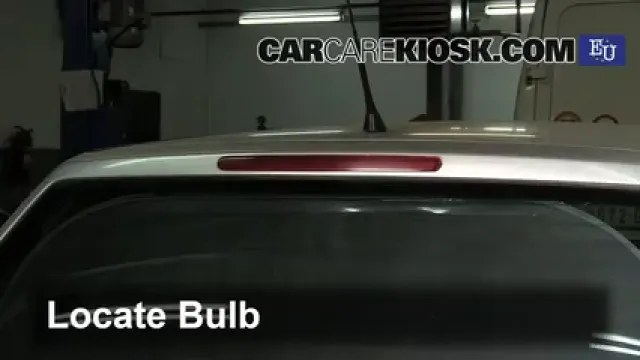 2000 Volkswagen Polo 1.0L 4 Cyl. Éclairage Feu de freinage central (remplacer l'ampoule)